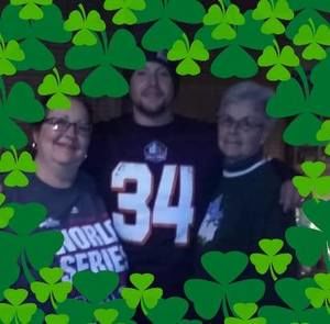 Meet your Posher, Dena